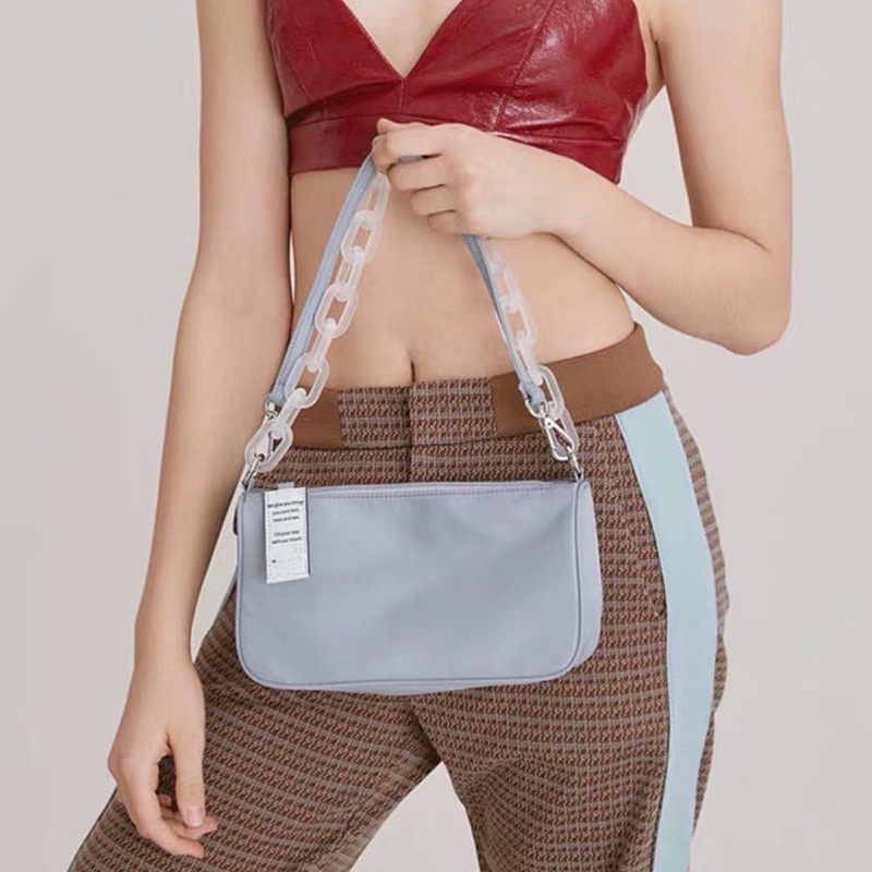 Túi xách nội địa Hàn collab Jennie