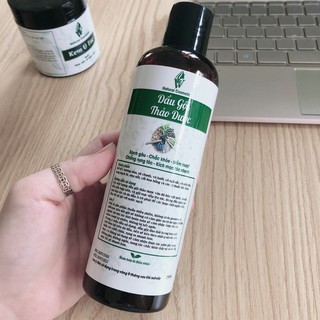 Dầu gội kích thích mọc tóc thảo dược THT