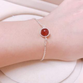 Lắc tay bạc ta đá phong thủy