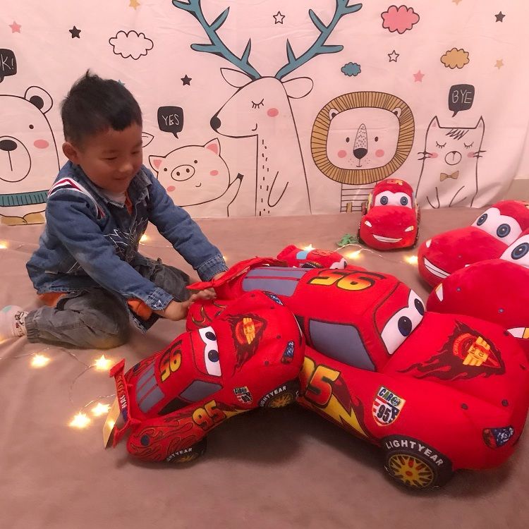 Gối Nhồi Bông Hình Xe Hơi Đua McQueen Đa Chức Năng Làm Quà Tặng Sinh Nhật Cho Bé Trai