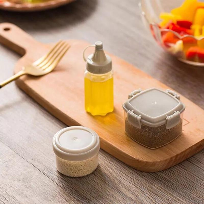 Set 4 Hũ Nhựa Đựng Nước Sốt Mini Tiện Lợi Cho Nhà Bếp