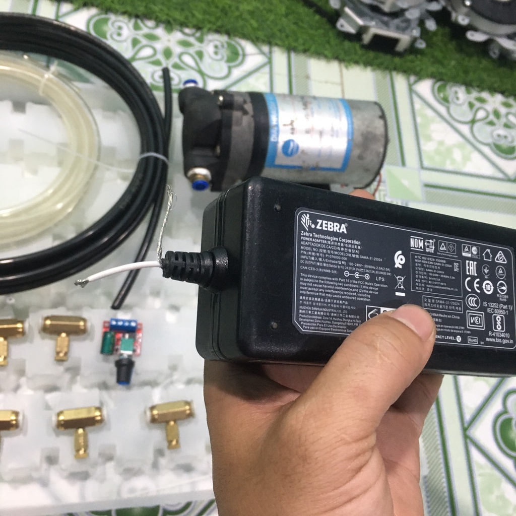 Bộ máy phung sương từ máy bơm lọc nước RO tháo máy