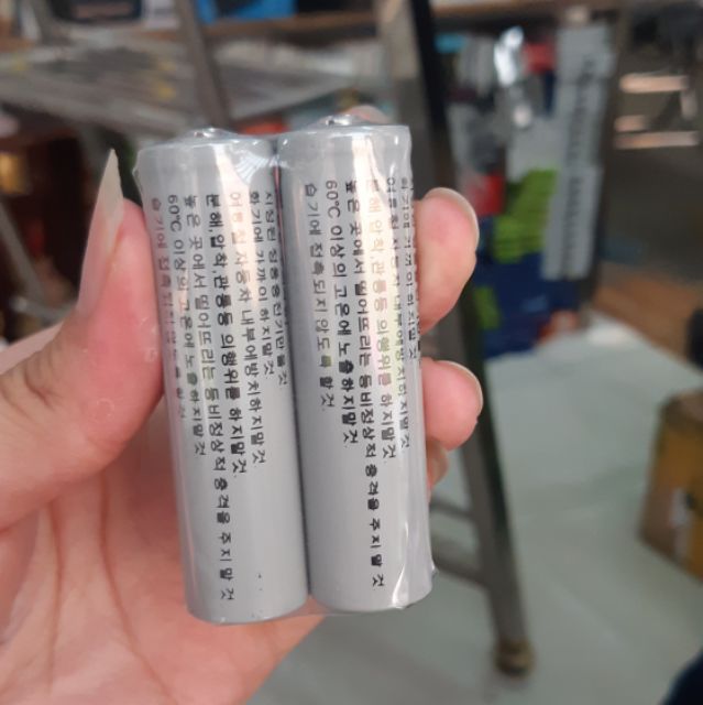 1 Viên Pin Sạc Hàn Quốc 18650 Li-Ion 3.7V - 2600mAh (Pin 2 Đầu Bằng)