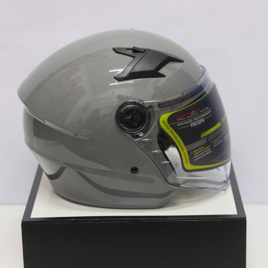 Mũ Bảo Hiểm ROYAL M268 Phiên Bản 2 kính /Màu xám Xi măng .