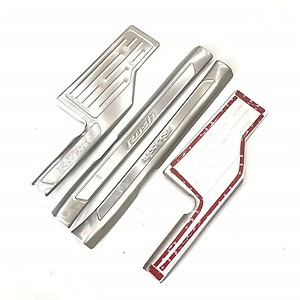 Ốp bậc cửa Rush 2018-2021 mẫu inox