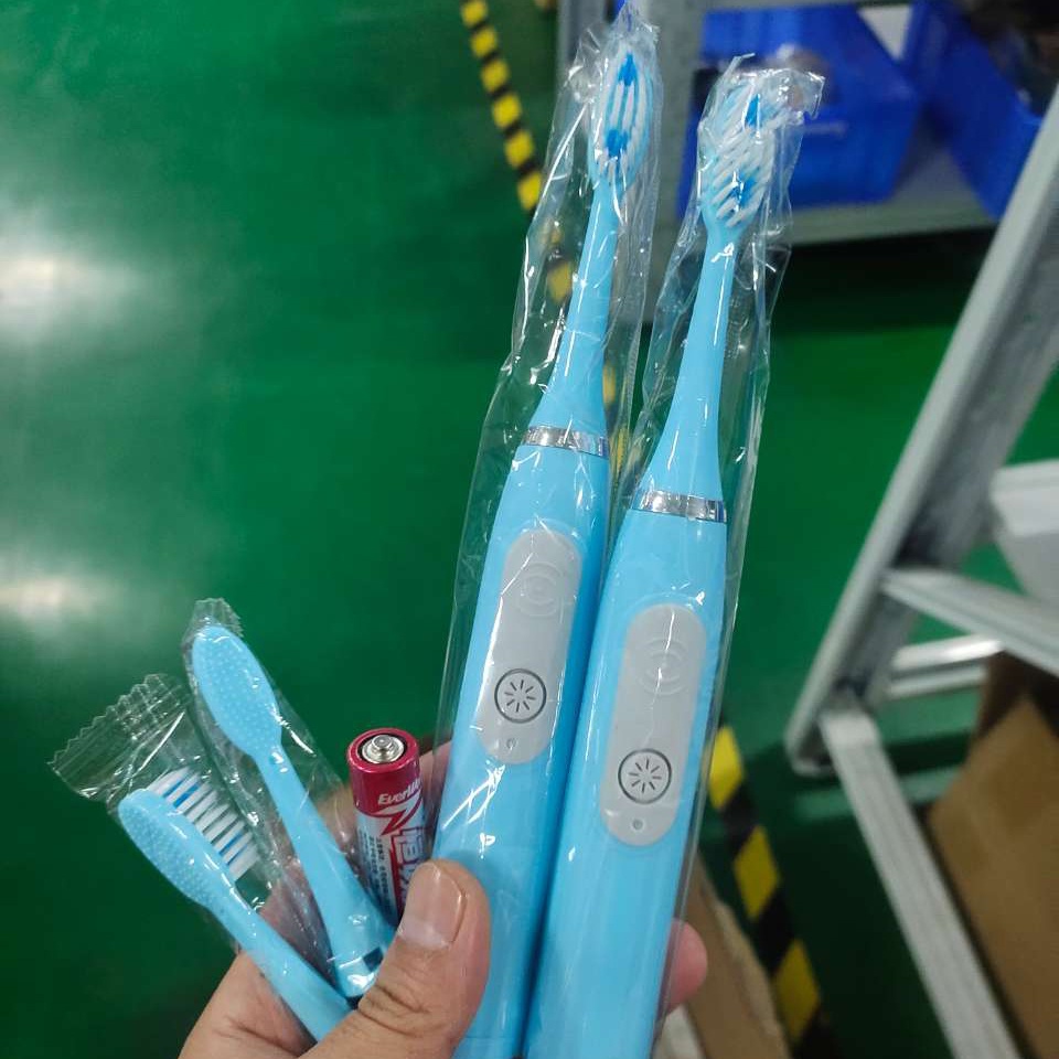 Bàn chải đánh răng điện dành cho trẻ em và người lớn