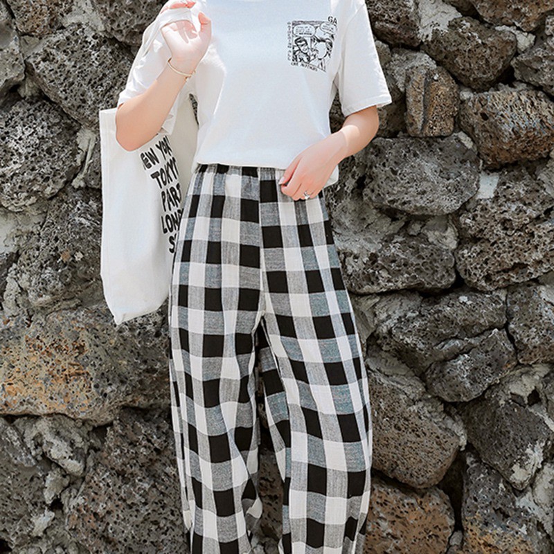 Quần dài nữ ống rộng họa tiết caro thời trang | BigBuy360 - bigbuy360.vn