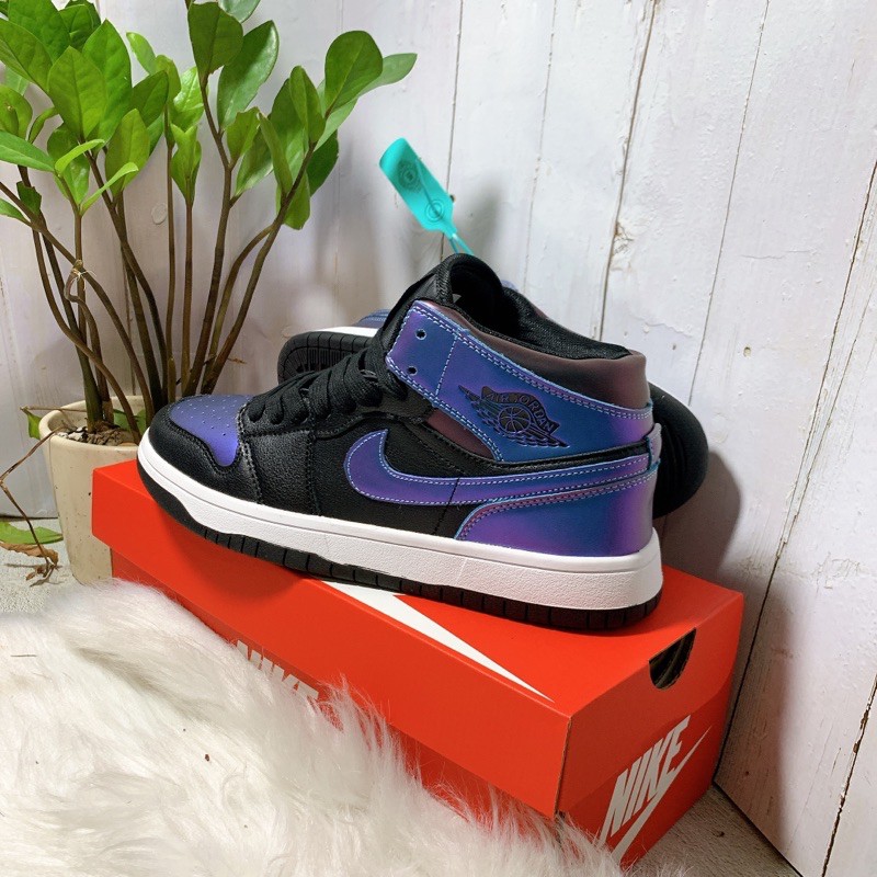 Giày sneaker nam cổ cao Jordan- chuẩn, kèm hộp | BigBuy360 - bigbuy360.vn