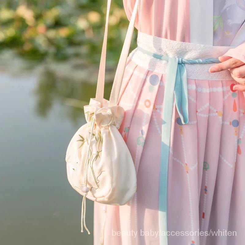 Túi đeo chéo thêu ren thủ công phong cách Trung Hoa cổ điển