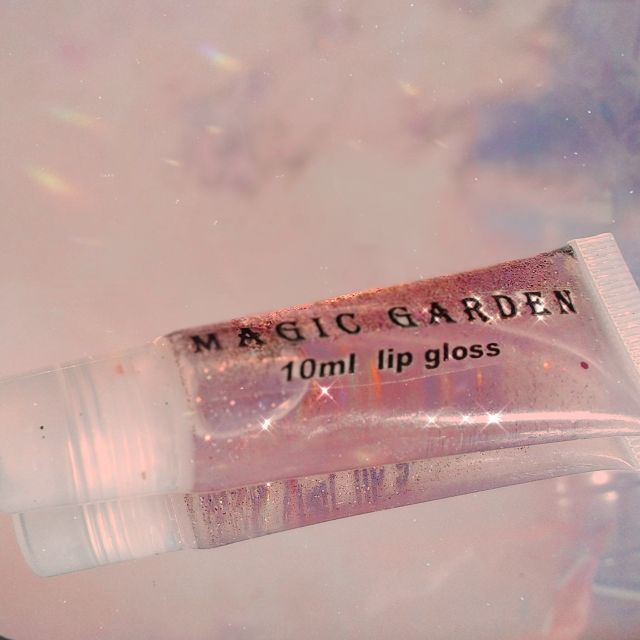 Son bóng lip gloss tube màu tím Iris