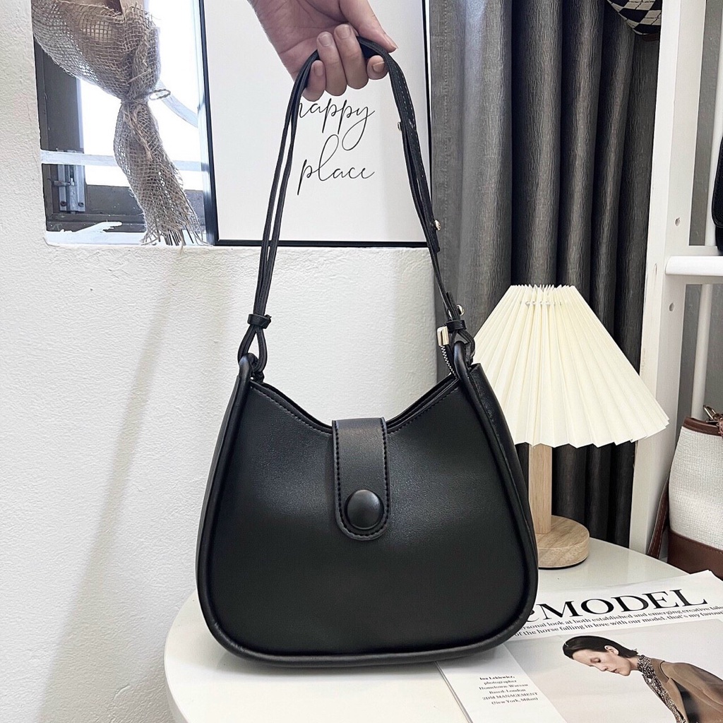 Túi kẹp nách đeo chéo nắp cúc sang chảnh thời trang trẻ trung