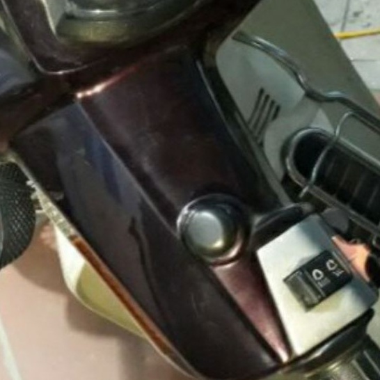 Núm chân gương dream wase giá 1 cặp .xmv