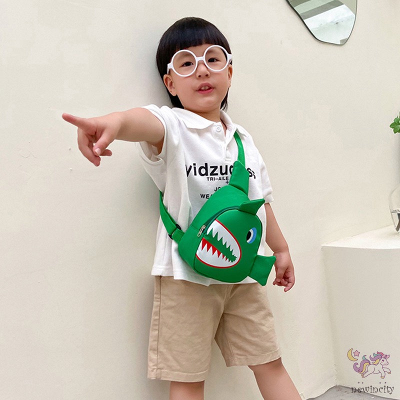 Túi Đeo Chéo Hình Cá Mập Hoạt Hình Dễ Thương Cho Bé