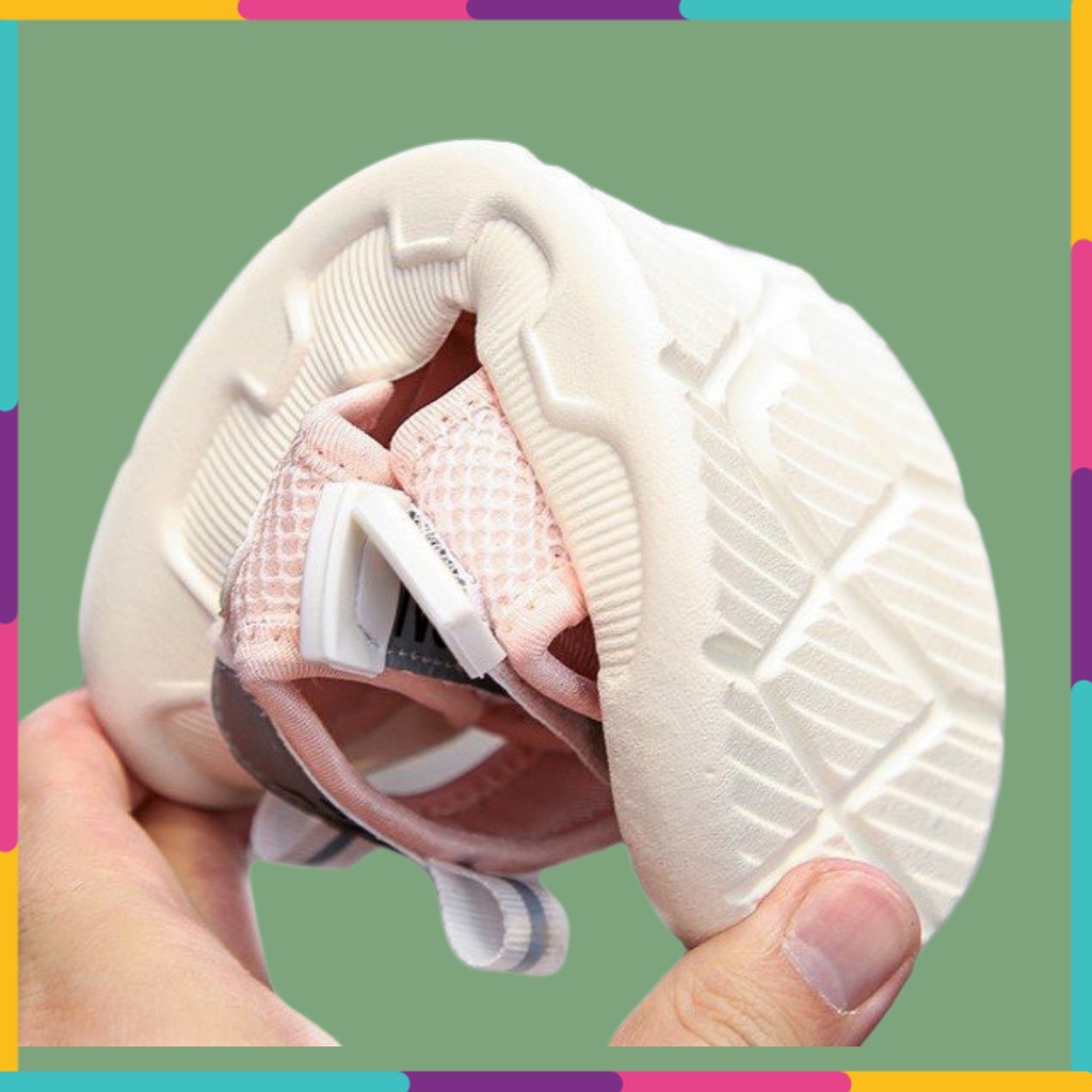 Sandal bé gái sandal bé trai Dép Trẻ Em Siêu Đẹp Đi Nhẹ Êm Chân Thiết Kế Đơn Giản Phong Cách Hàn Quốc