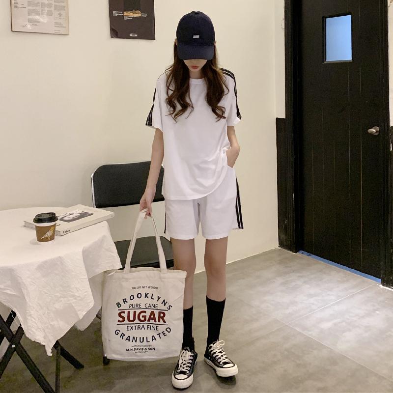 SUXI Set đồ thể thao form rộng tay ngắn trẻ trung năng động cho nữ