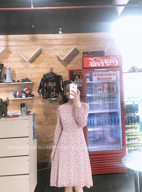 Váy hoa nhí cổ tròn mới | BigBuy360 - bigbuy360.vn