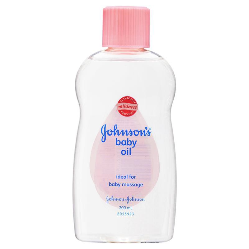 Johnson 's Oil Baby