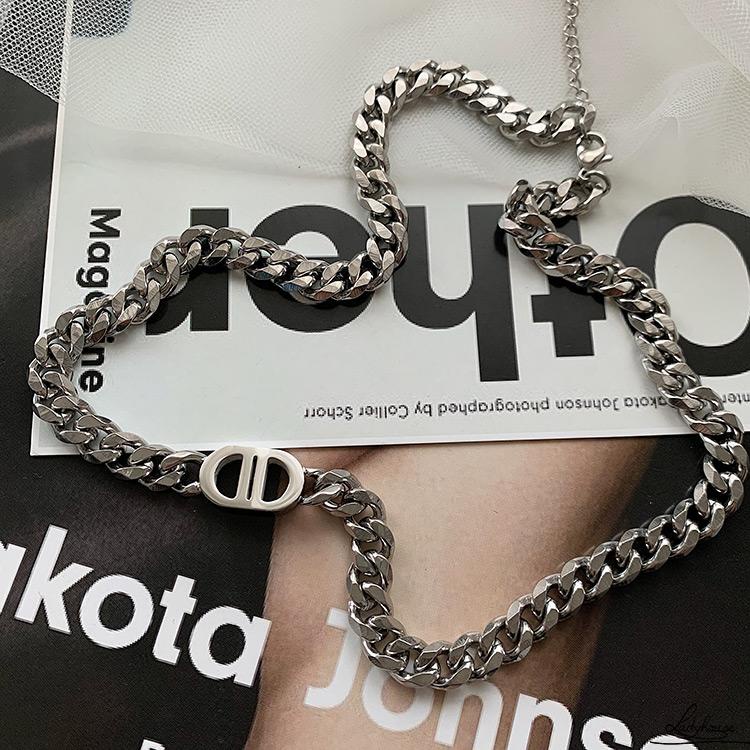 Vòng cổ Hình Mũi Heo Phong Cách Punk Dành Cho Nữ