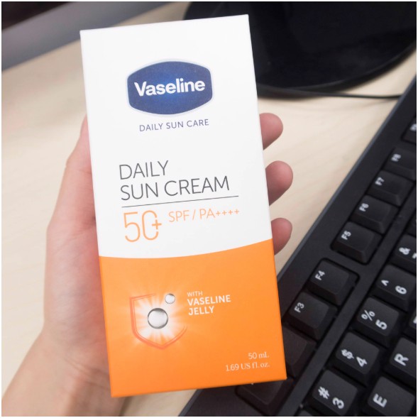 Kem Chống Nắng Hằng Ngày Vaseline Daily Sun Care Daily Sun Cream SPF50/PA++++ 50ml