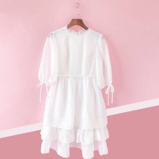 Váy tơ 3 tầng tay nơ