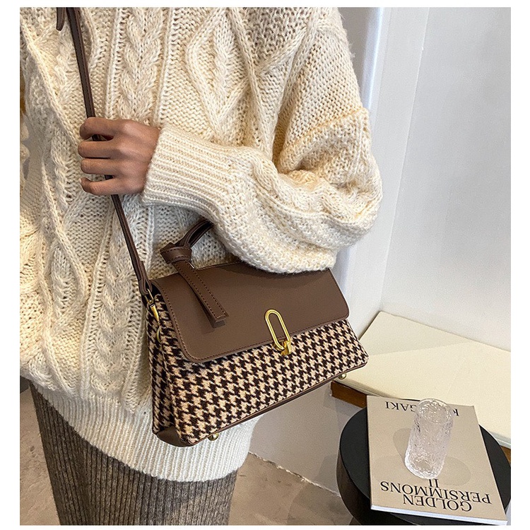 Túi xách đeo chéo nữ thời trang giá rẻ đẹp đi chơi phong cách hàn quốc dễ thương cute DC504