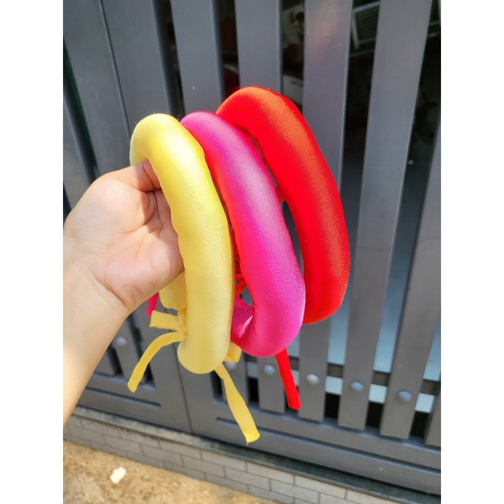 Yếm Đào ,Yếm lụa hoa thêu màu hồng cho bé gái từ 3-15kg