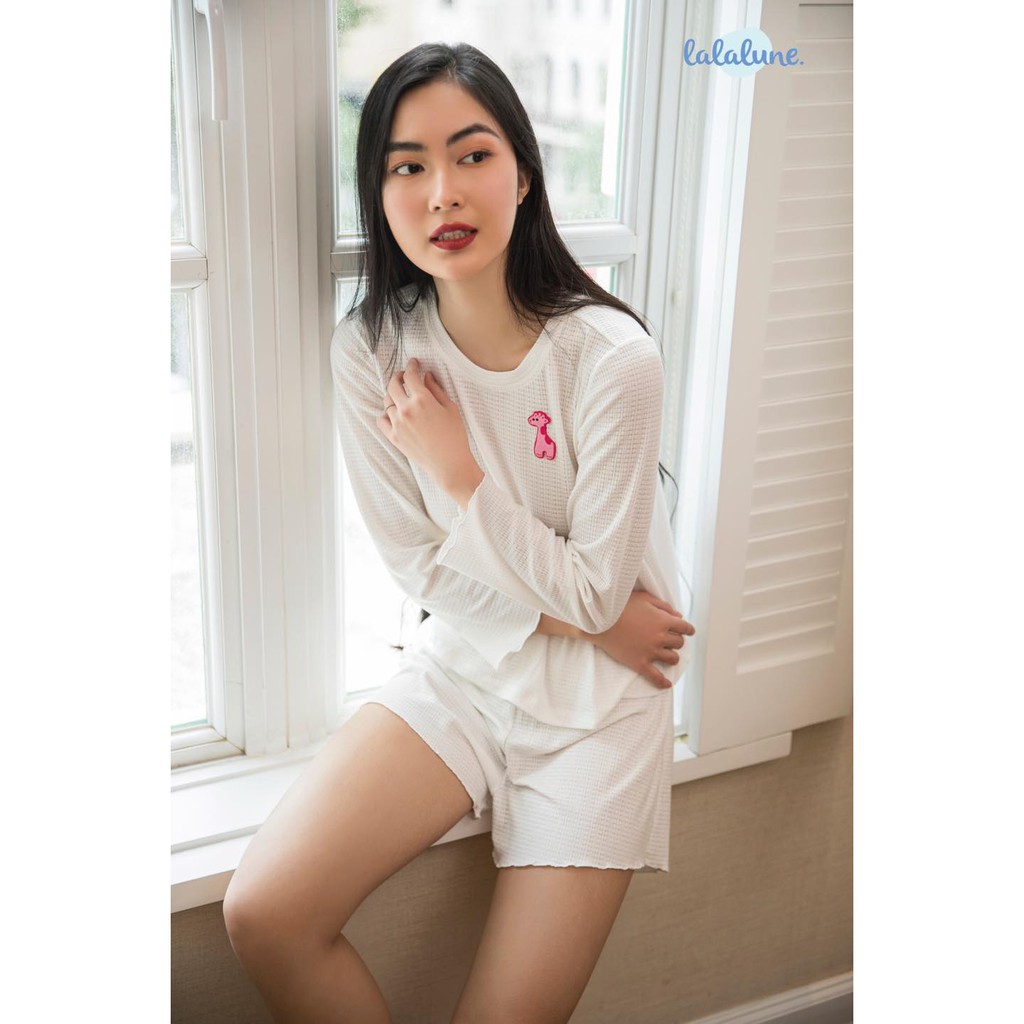 Pyjama thun cotton màu trắng hươu cao cổ lalalune cho mẹ và bé