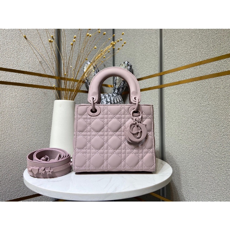 Túi xách nữ cao cấp có 3 size thương hiệu Dior CD Ultra Matte da thật kèmdây đeo tháo rời