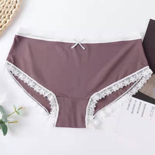Quần su đúc viền ren