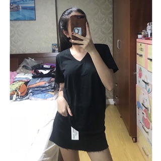 Áo thun cổ tim hiệu Polham xuất Hàn