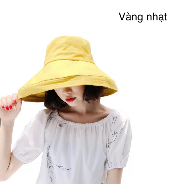 Mũ vải vành rộng nhiều màu.