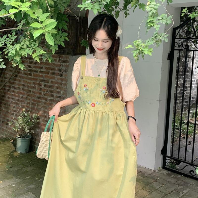 Bộ Áo Tay Phồng Thêu Họa Tiết Trái Cây + Chân Váy Dài Trung Bình Thời Trang Mùa Hè Cho Nữ