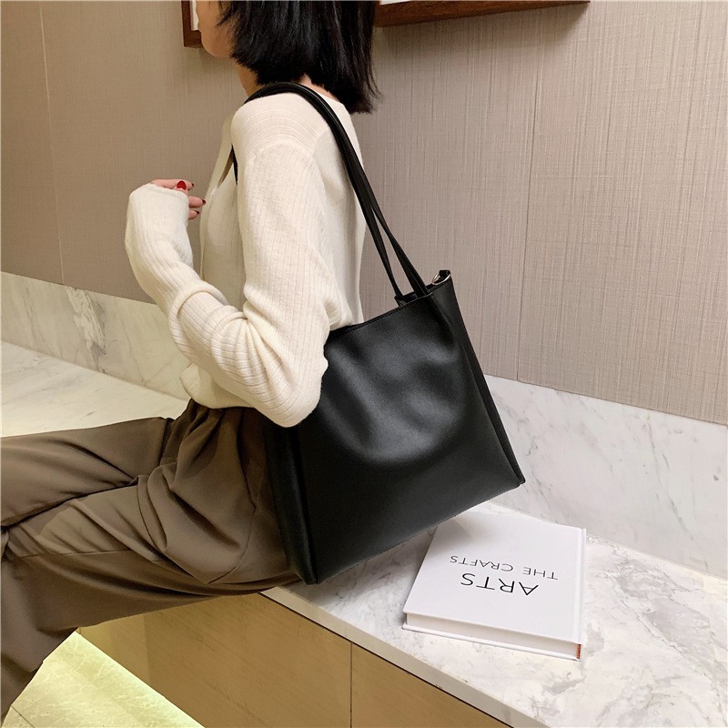 TÚI TOTE DA PU ĐỰNG VỪA A4, TÚI XÁCH NỮ ĐEO CHÉO RETRO KHÓA BẤM PK 104 | BigBuy360 - bigbuy360.vn