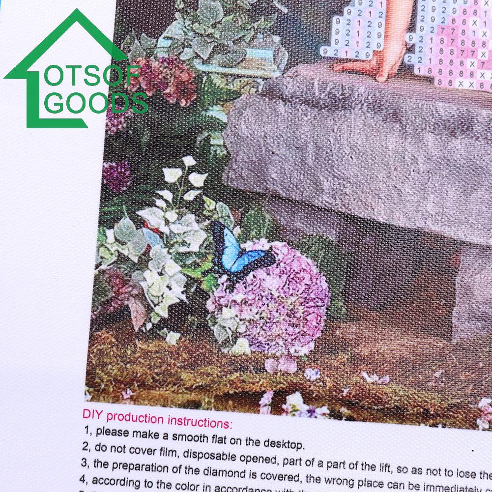 Set tranh thêu hình cô gái và hoa đẹp mắt tự hoàn thành