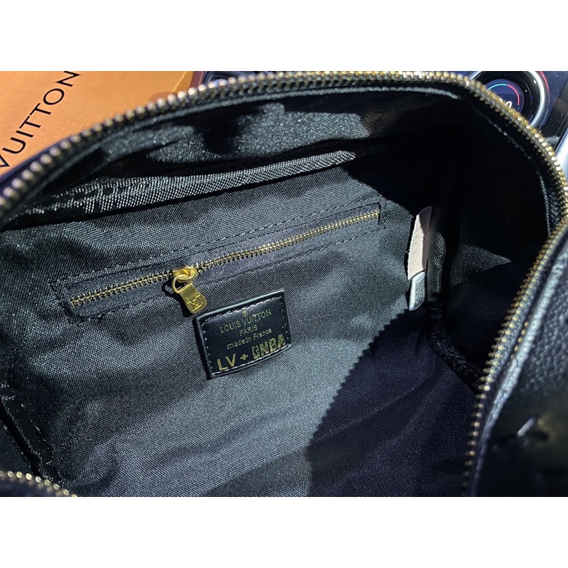 Túi cầm tay LV NBA DOPP KIT thời trang cao cấp 2022