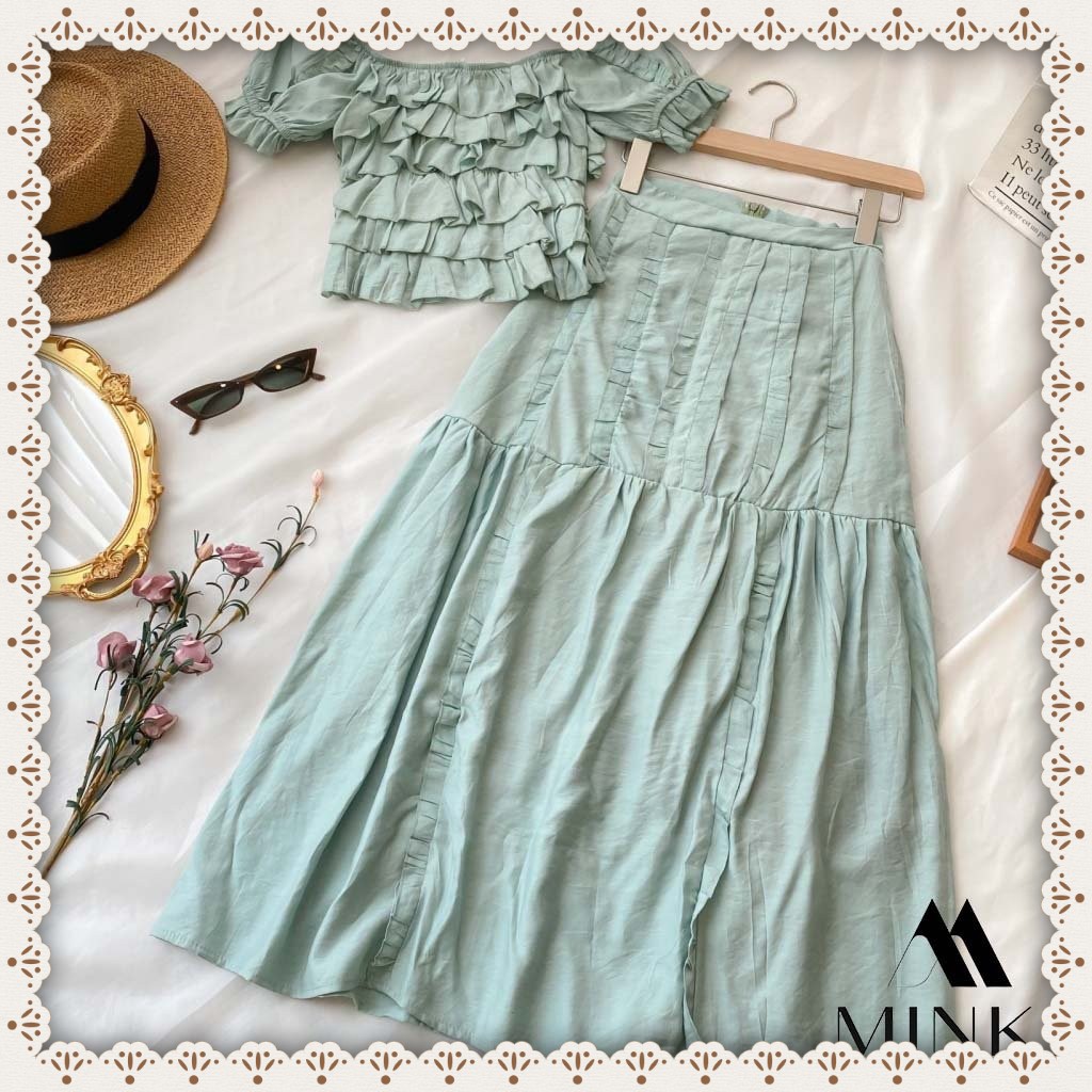 [HÀNG THIẾT KẾ] Set Áo Trễ Vai Tầng + Chân Váy Maxi - Chất Liệu Thô Tơ nhập khẩu - Màu Xanh Ngọc | BigBuy360 - bigbuy360.vn
