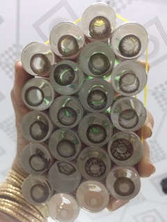 lens mắt 70k/cặp kèm khay đơn