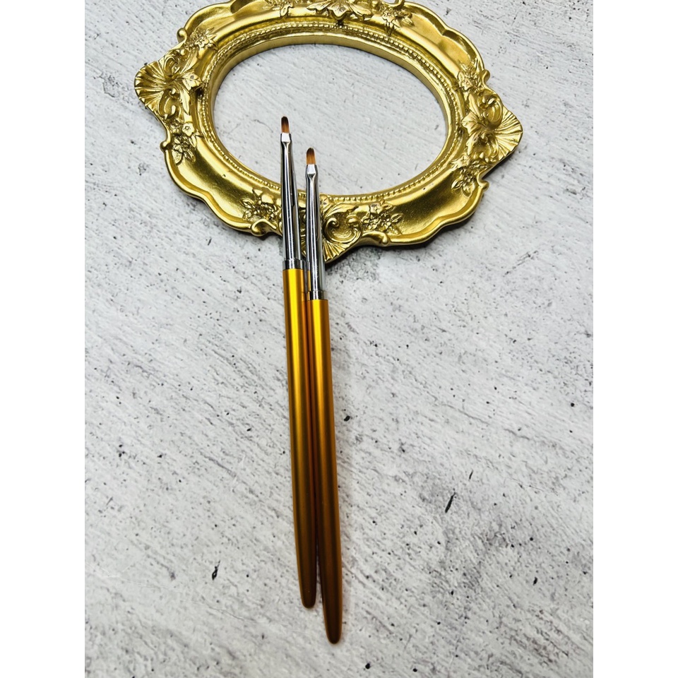 Cọ vẽ móng nail hoa cúc cán vàng - Sushi nail mi