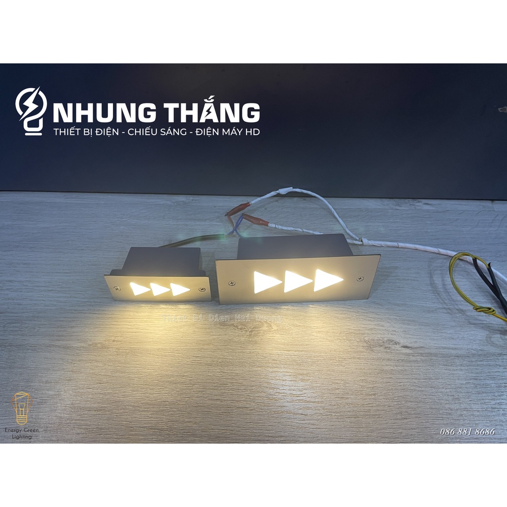 Đèn Âm Tường,Chân Cầu Thang DA-04 LED Hình Tam Giác- Chống Nước IP65 - Mặt Nhôm Cao Cấp - Bảo Hành 1 Năm - Có Video