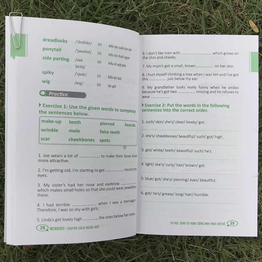 Sách - Tự học 2000 Từ Vựng Tiếng Anh Theo Chủ Đề | BigBuy360 - bigbuy360.vn