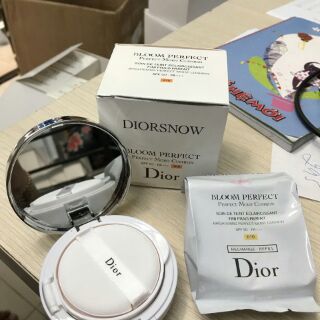 Phấn nước Dior tone 010