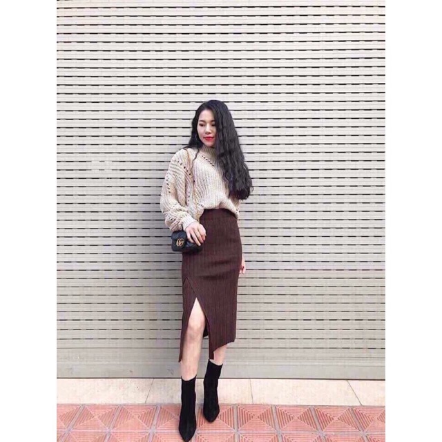 Chân váy vạt chéo