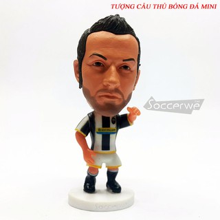 Tượng cầu thủ bóng đá Del Piero