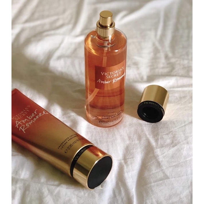 Xịt thơm toàn thân Amber Romance