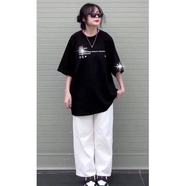 Sét áo phông 5D chữ đen trắng và quần kaki trắng