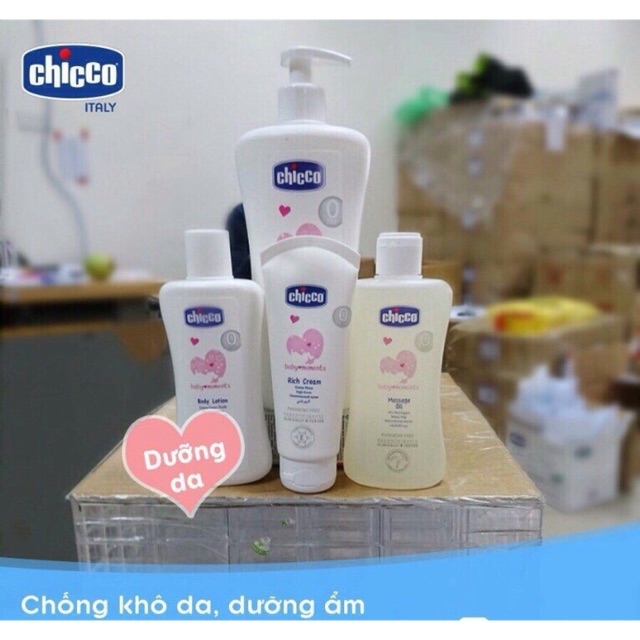 Sữa dưỡng thể chiết xuất Hạnh nhân cho bé 0M+ Chicco