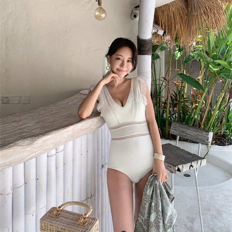 Bộ Bikini Màu Trắng Thiết Kế Quyến Rũ Thời Trang Mùa Xuân | BigBuy360 - bigbuy360.vn