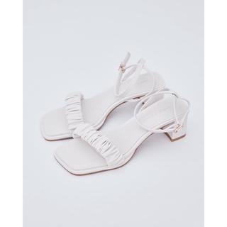 6885 - CAO GÓT ELIJAH HEELED SANDALS