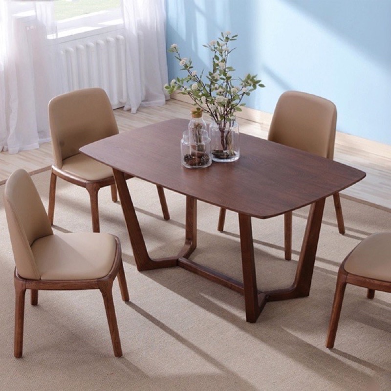 Bàn ăn CONCORDE CHÂN M