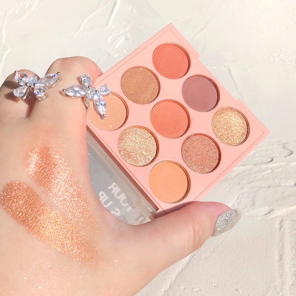 Bảng phấn mắt 9 ô nhũ lì Sweet Mint Eyeshadow Put Your Hands Up